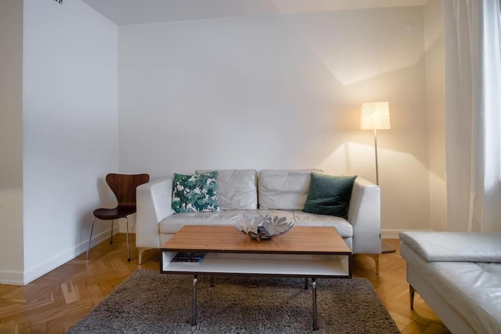Stockholm Checkin Apartment Alvik Extérieur photo